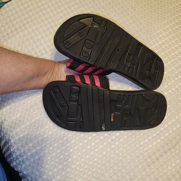 ADIDAS EUC MENS SIZE 6 SLIPON SANDALS - Picture 3 of 5